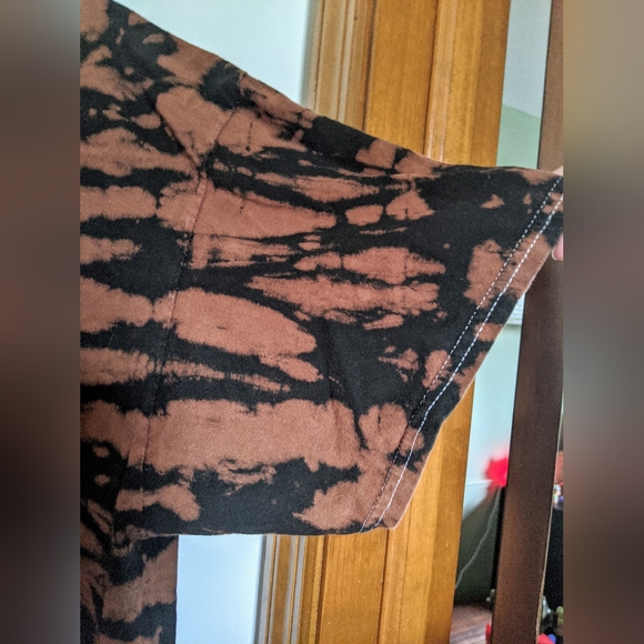 Desert Dreamer Oversized Tie Dye Tee Sun Moon Butterflies Black and Brown M/L - Picture 6 of 9